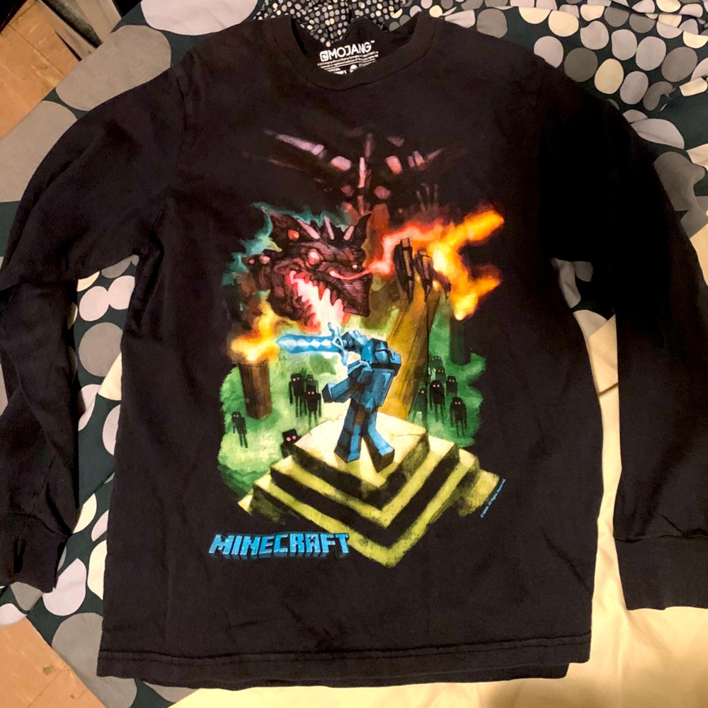 Minecraft boys long sleeve T-shirt Youth large